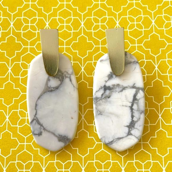 Kendra Scott Jewelry - Kendra Scott earrings
